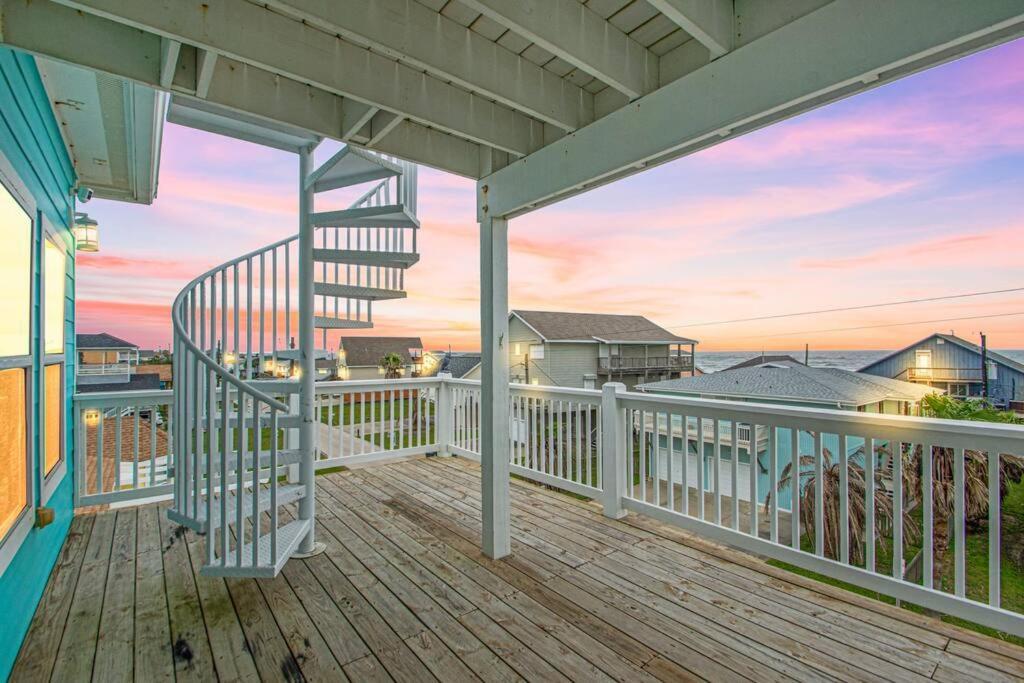 "The Ocean Aire" , 30 Secs From The Sand! Villa Galveston Exterior photo